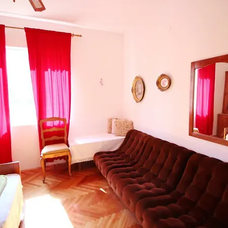 Apartament Lili